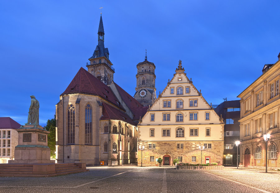 Büroausstattung Stuttgart-Büroausstattung für Unternehmen in Stuttgart & Umgebung-Büromöbel fabplus-office